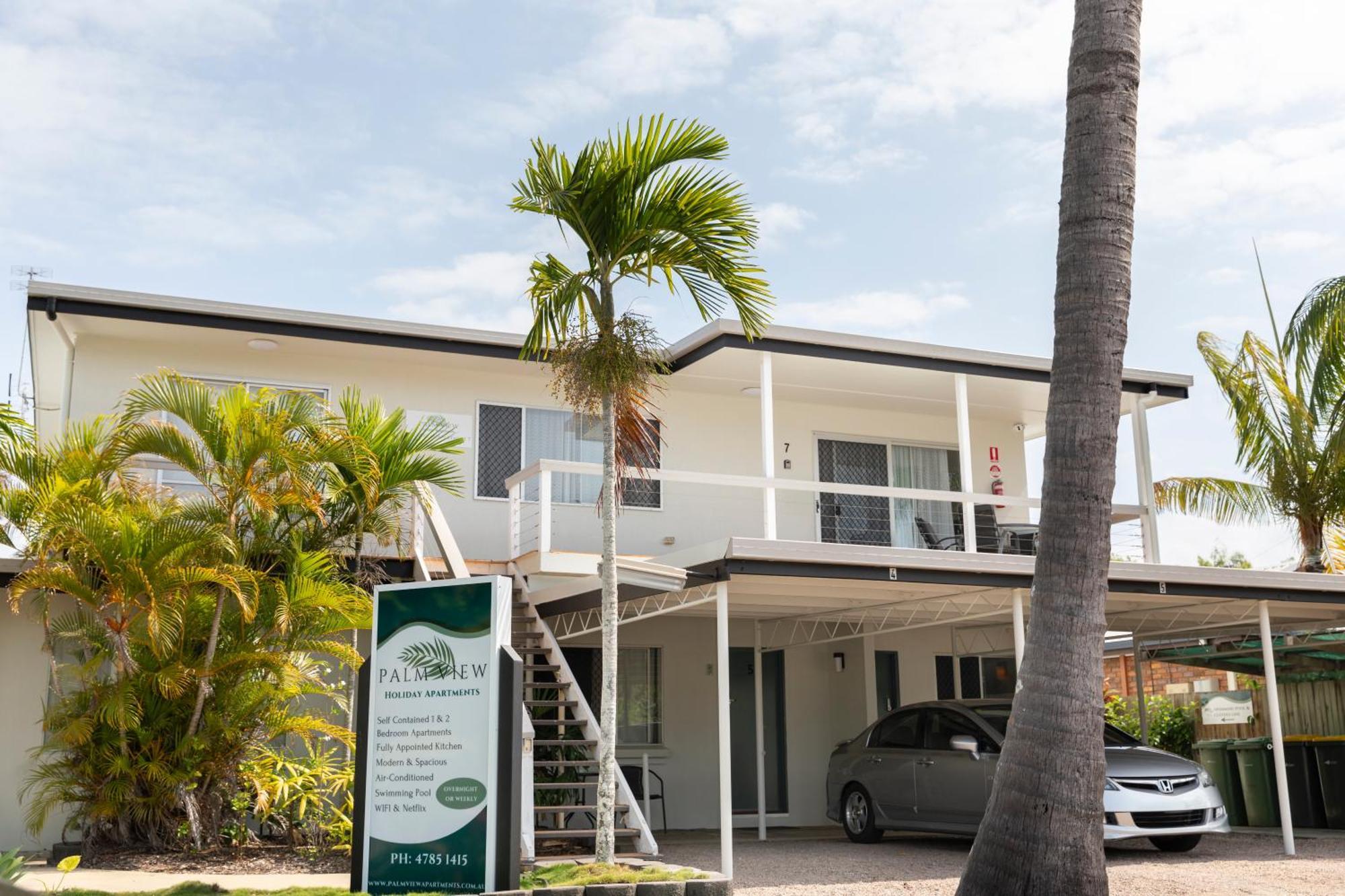 Palm View Holiday Apartments Bowen Exterior foto