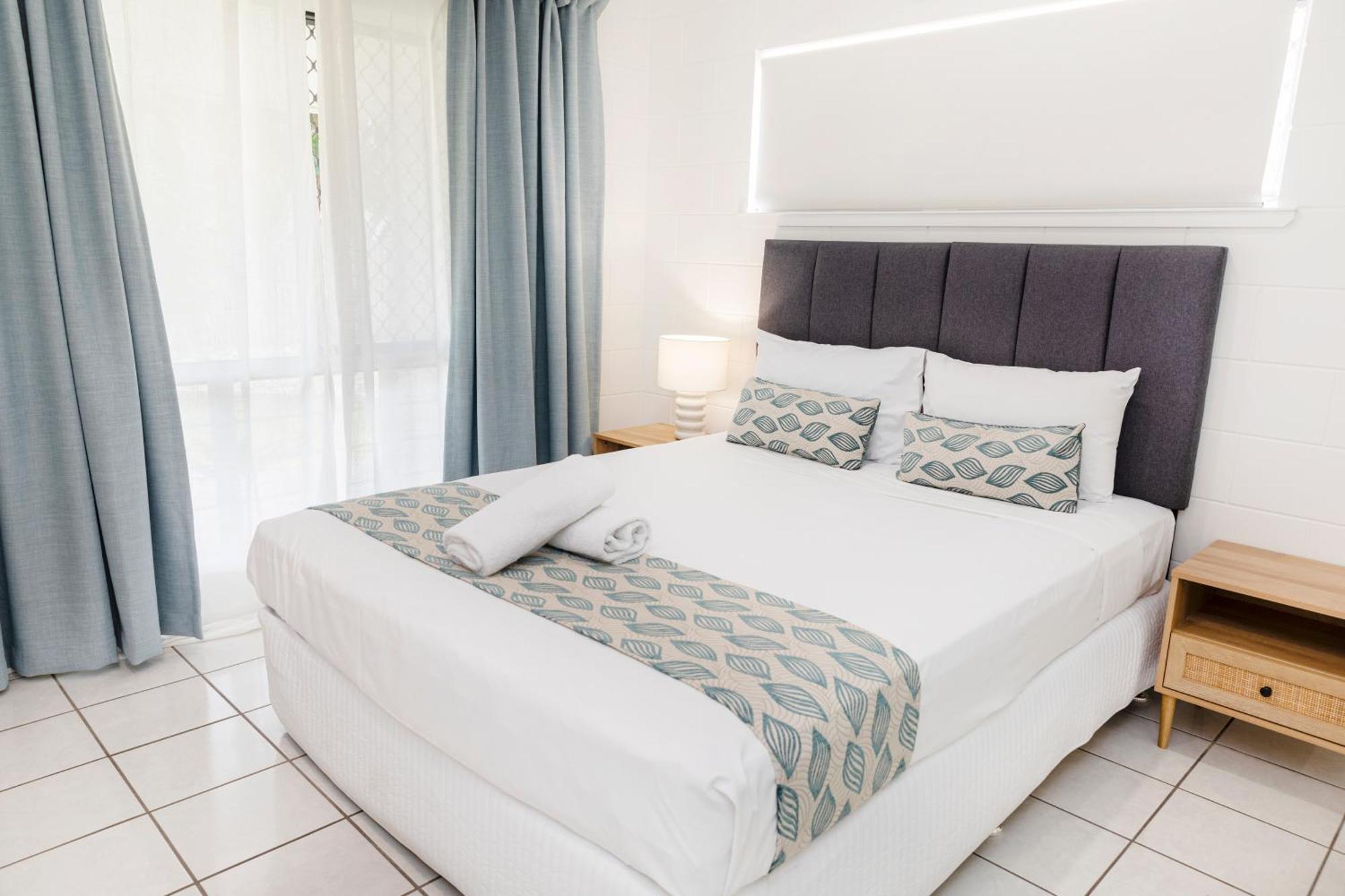 Palm View Holiday Apartments Bowen Zimmer foto