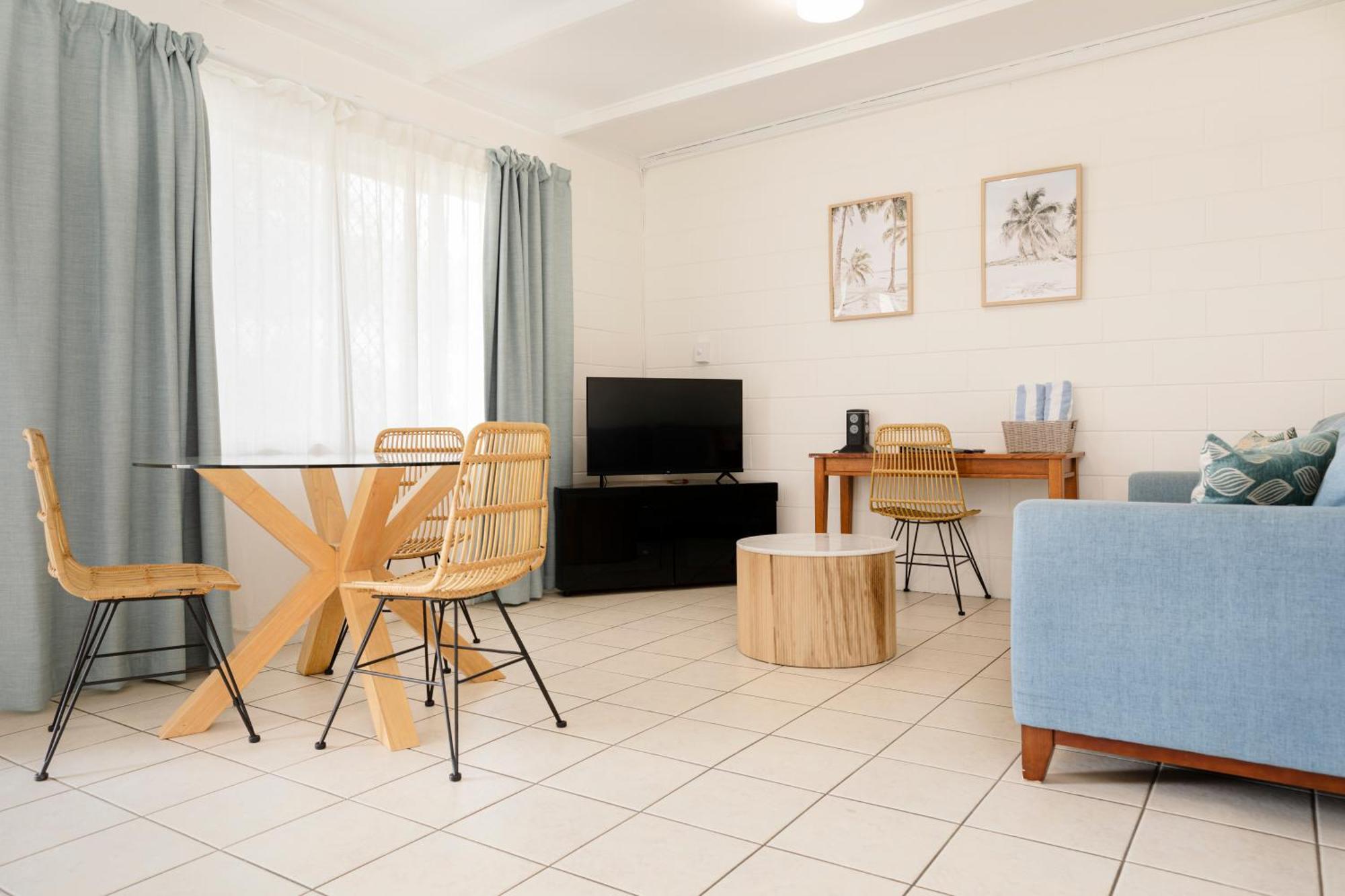 Palm View Holiday Apartments Bowen Zimmer foto